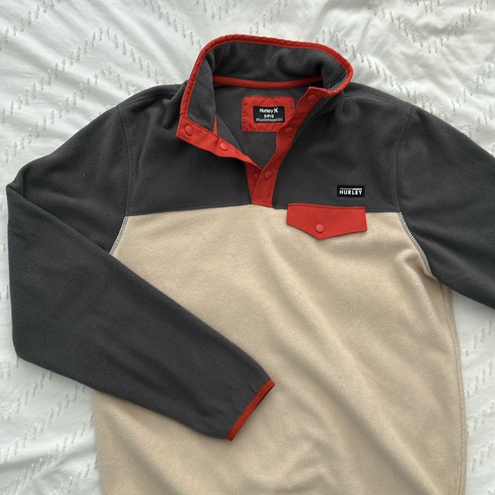 Hurley 1/4 button up